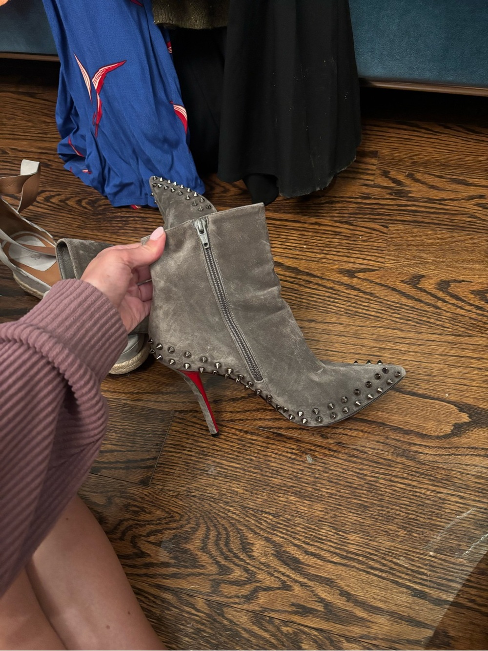 Valentino Rockstud Pointed-Toe Grey Suede Ankle Boots